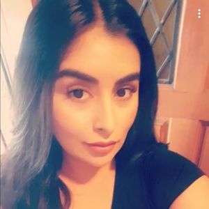 Meet your Posher, Janet